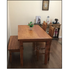 Conjunto Mesa 1,60 x 0,80 + 2 Cadeiras e Banco Plainado em Peroba Rosa - 5063