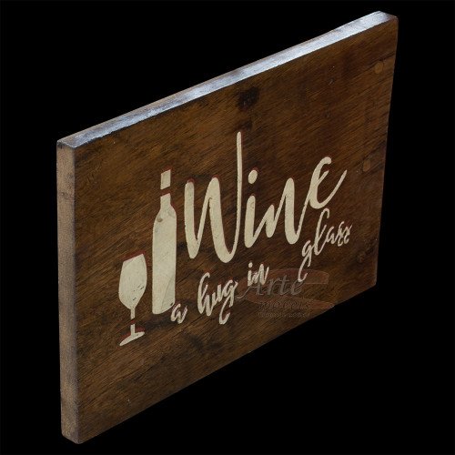 Placa "Wine a hug in glass" em Madeira - 5227