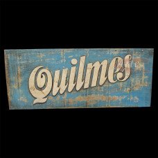 Placa "Quilmes" Azul em Madeira - 5236